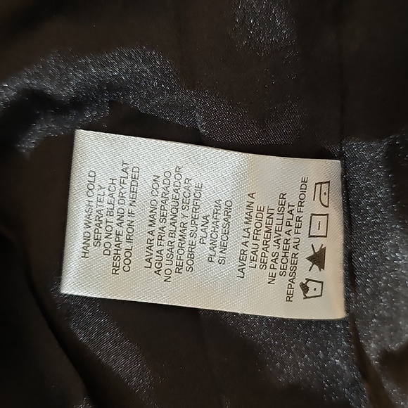 Jacket - Picture 12 of 16